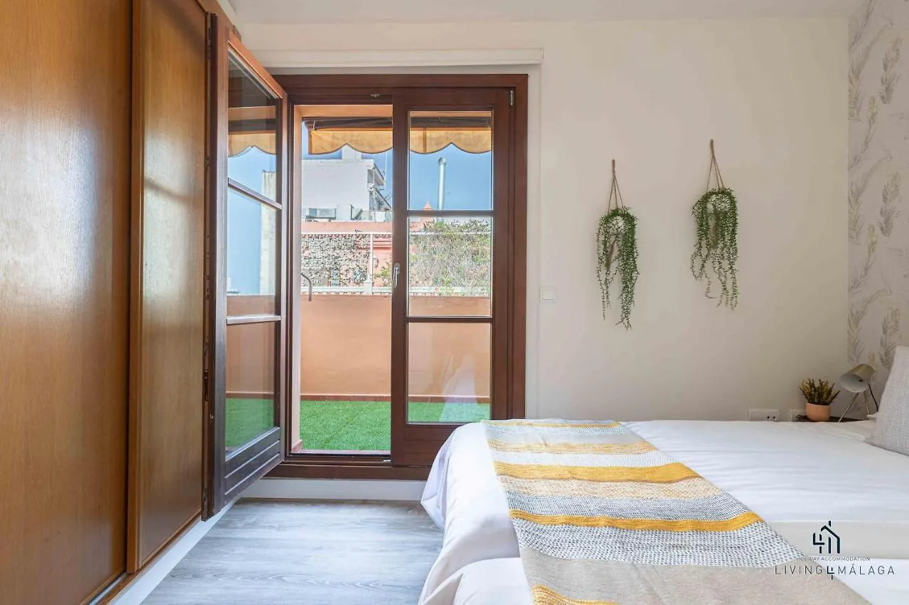 Living4Malaga Atico Garcia Briz Apartment 0*, Malaga